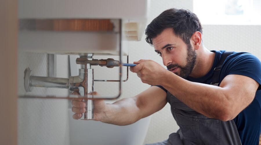 Professional sink repair services in Nicoma Park, OK
